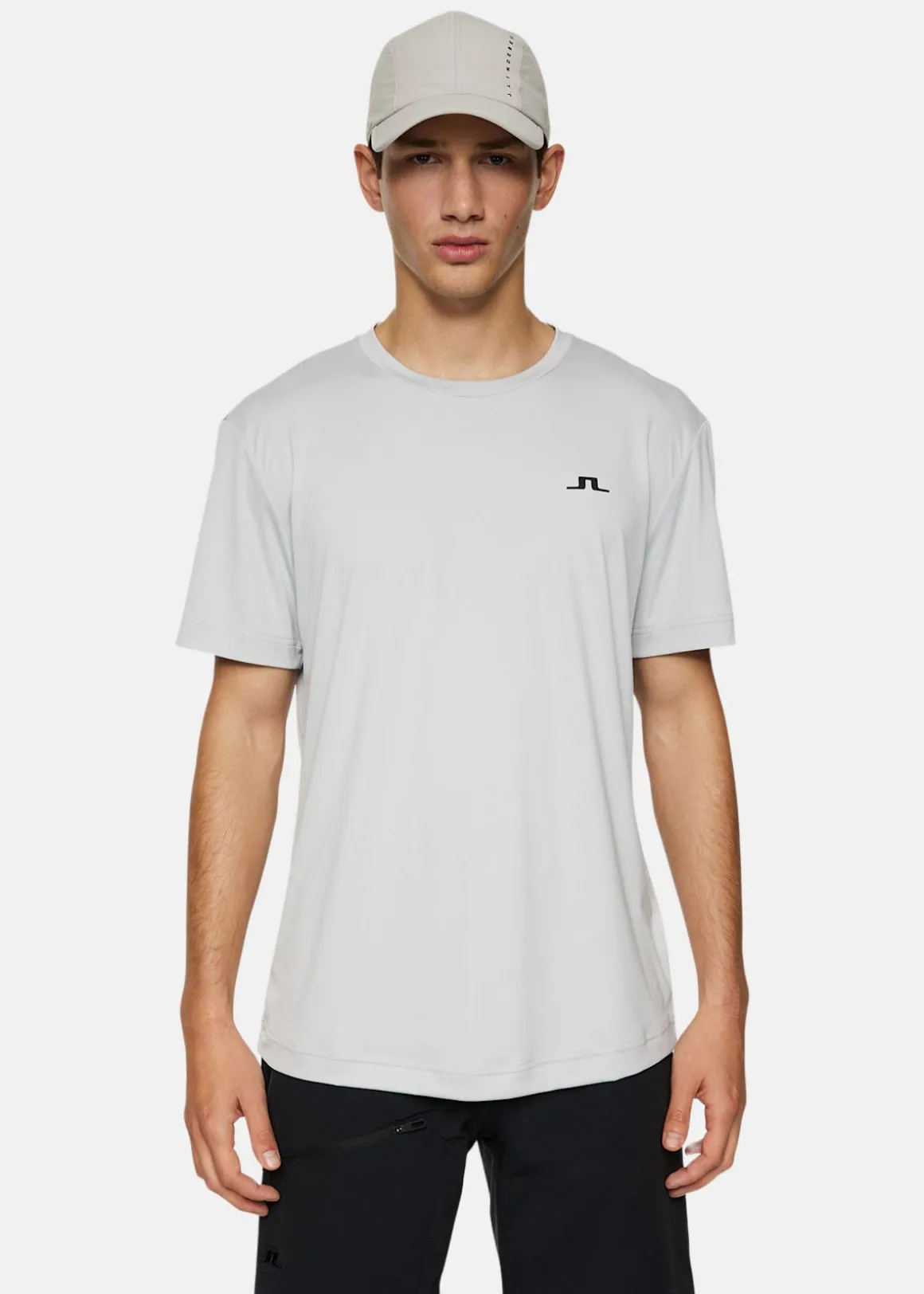 Ade T-shirt