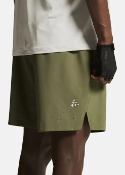 ADV ESSENCE SHORTS M