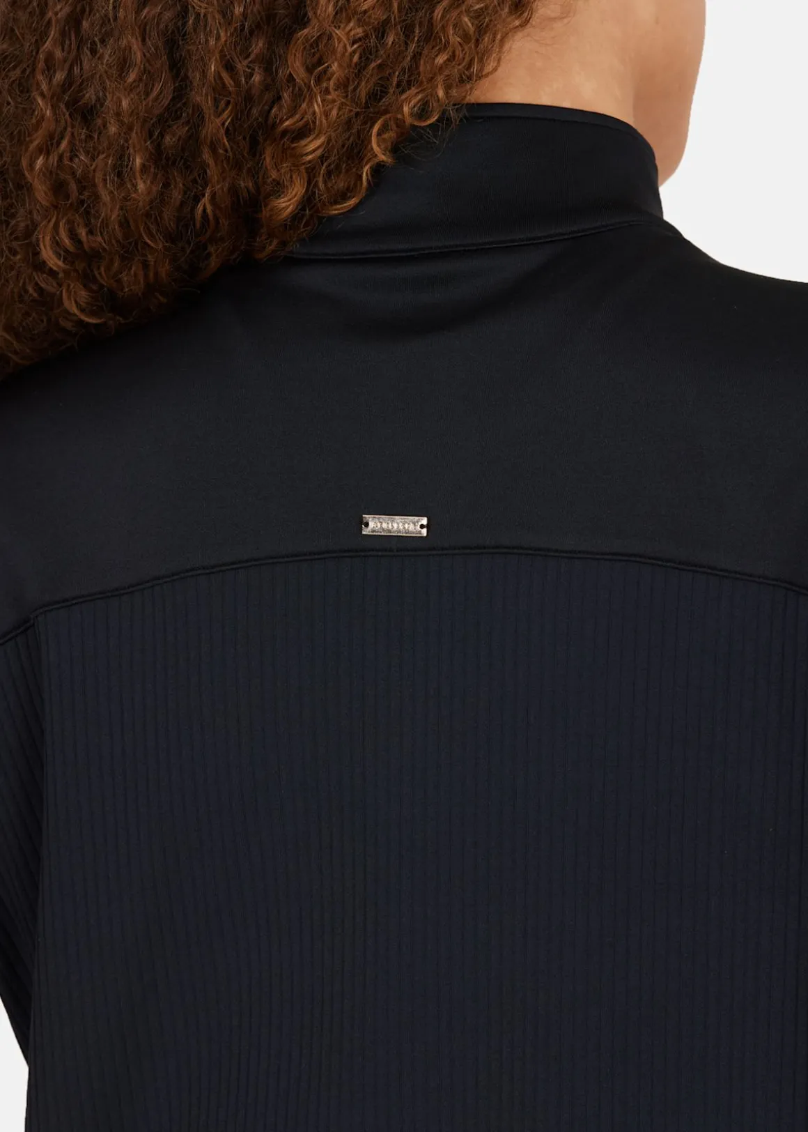 Ayanda W Midlayer