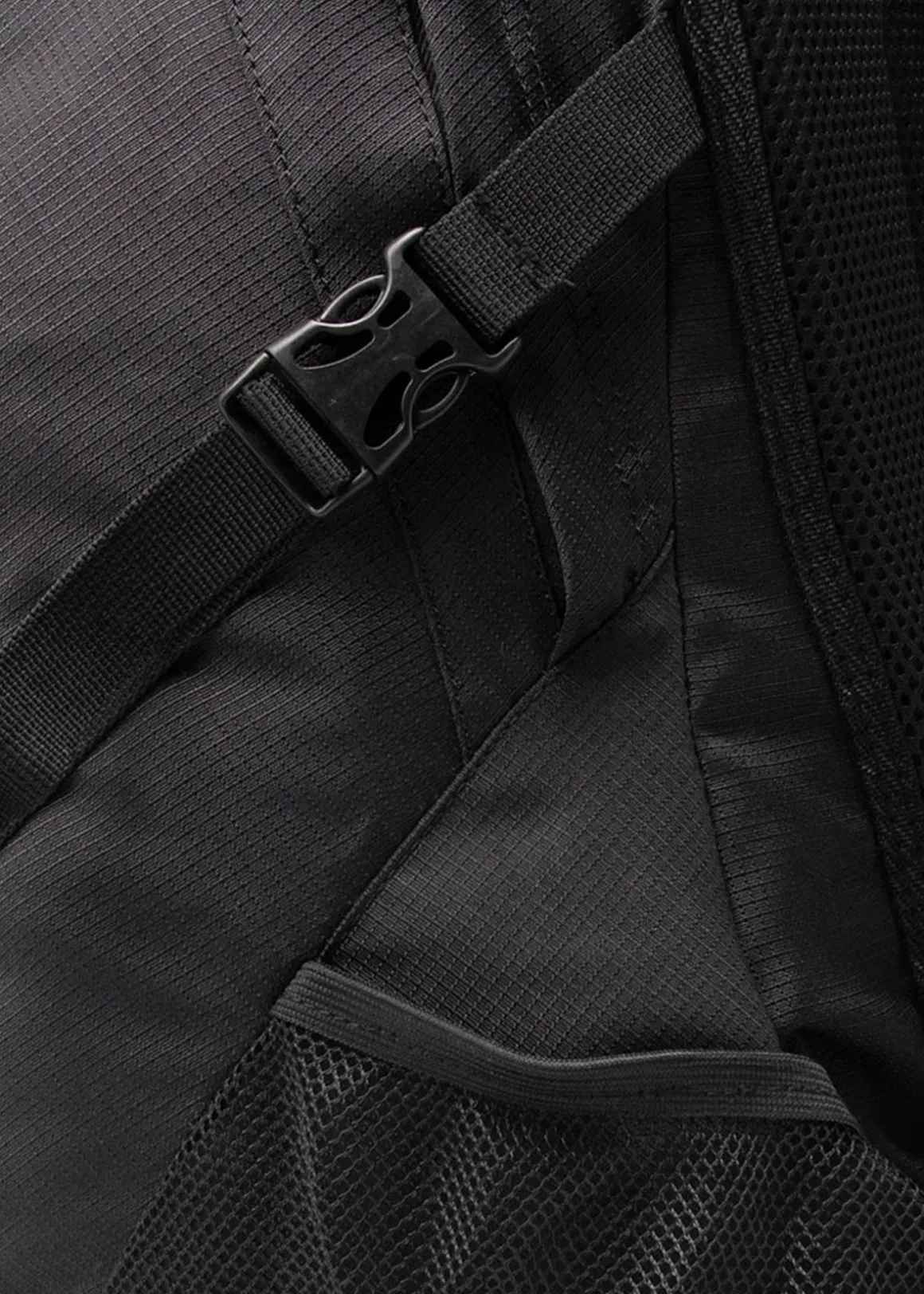 Columbus 30L