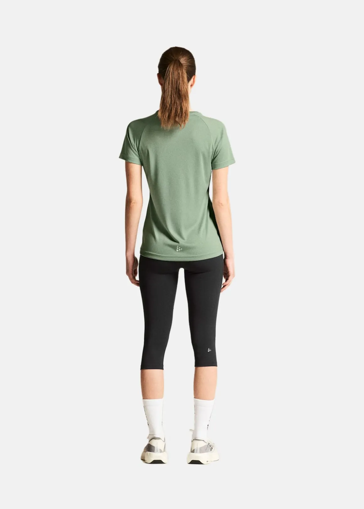 CORE ESSENCE LOGO TEE W