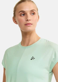 CORE ESSENCE SS TEE W