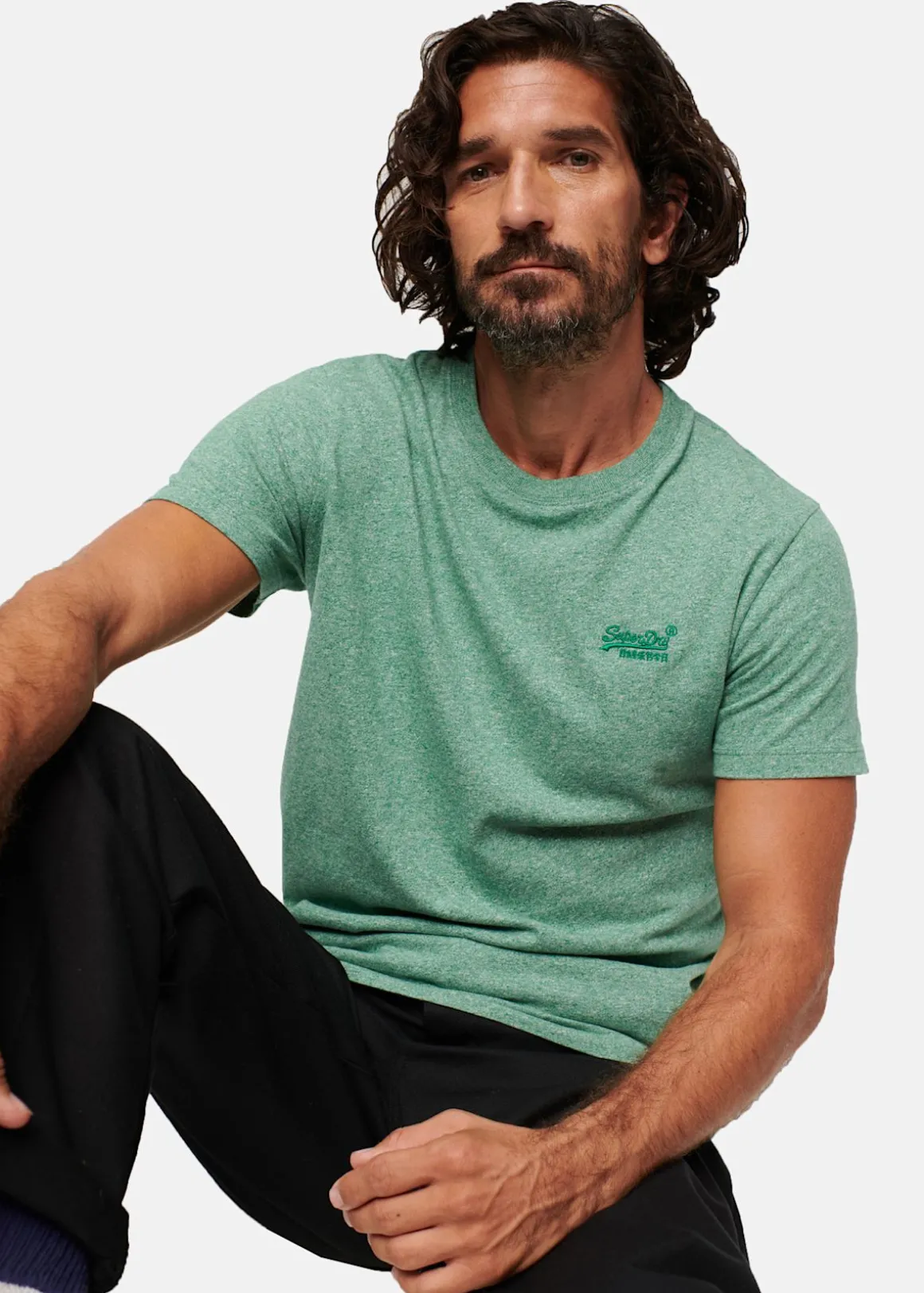 ESSENTIAL LOGO EMB TEE