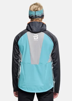 Jacket North