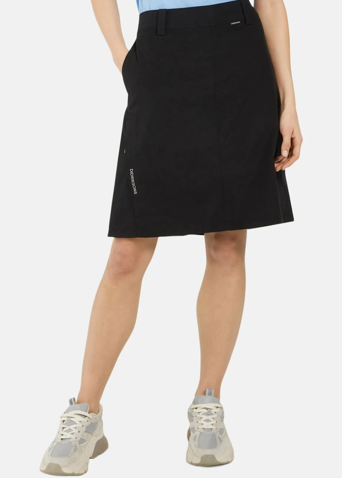 LIV WNS SKIRT 4