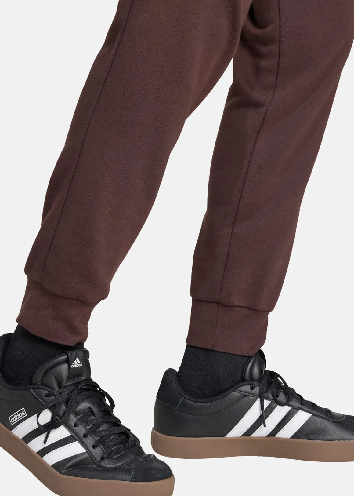 M FELCZY C PANT