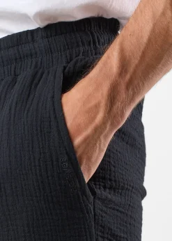 Max Shorts