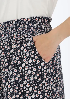 Sankt Claud Shorts