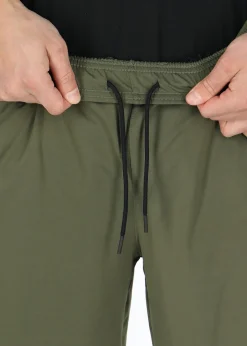 UA Tech Vent Short