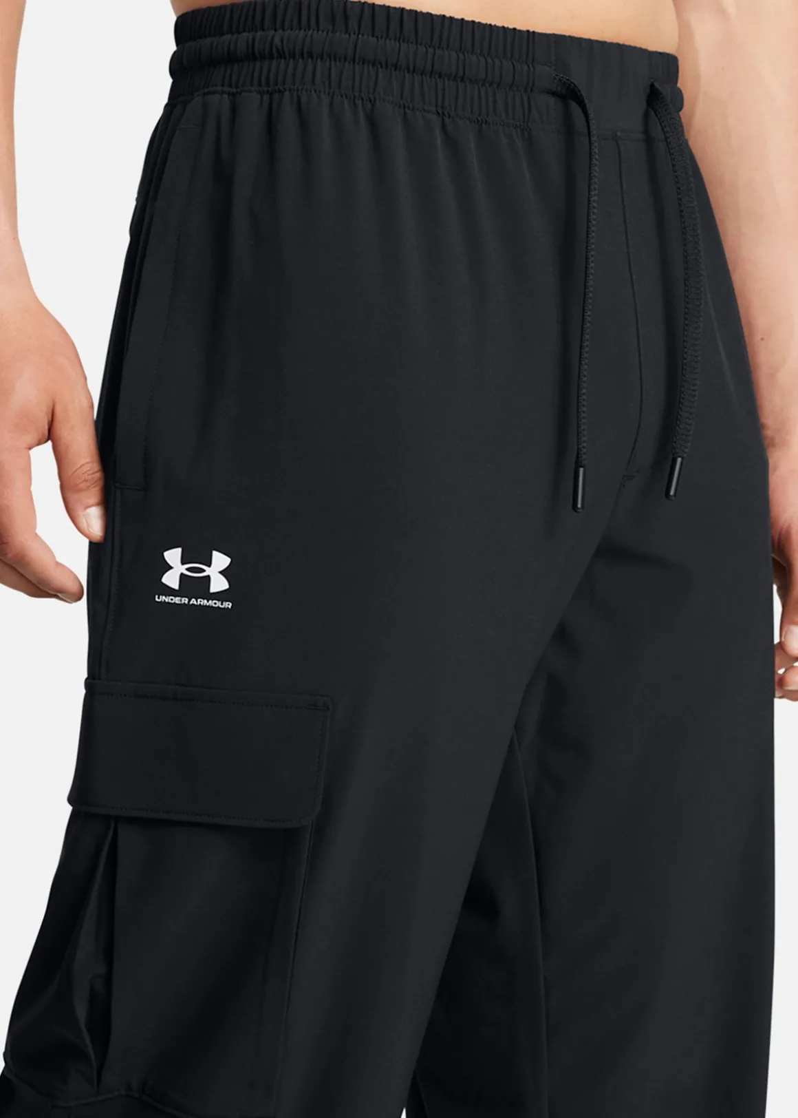 UA Vibe Woven Cargo Pants