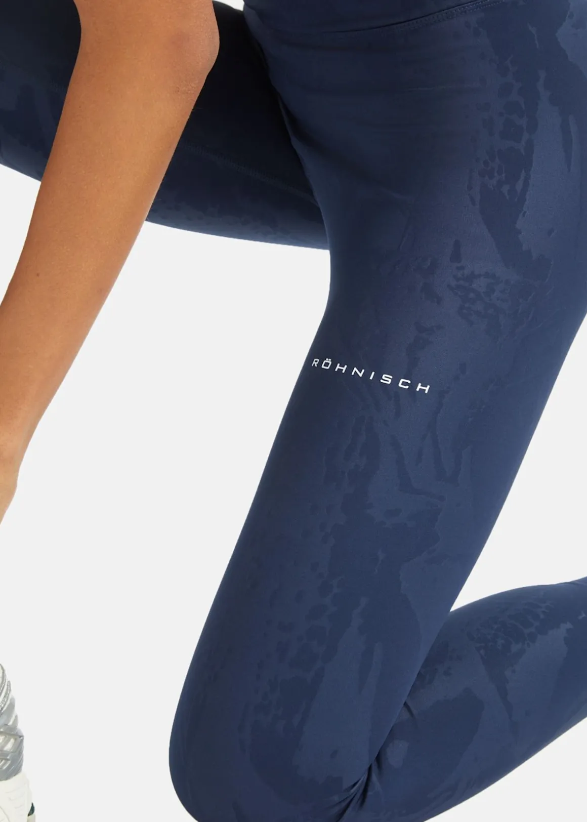 Untamed Emboss Tights