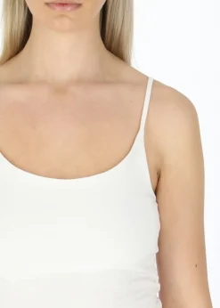 Victoria Singlet